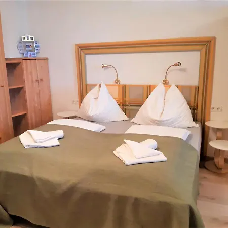 Gaestehaus Biobauernhof Mandl Farm stay *