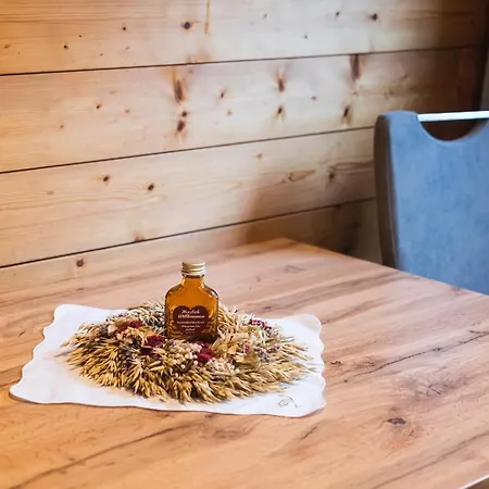 Gaestehaus Biobauernhof Mandl Farm stay *